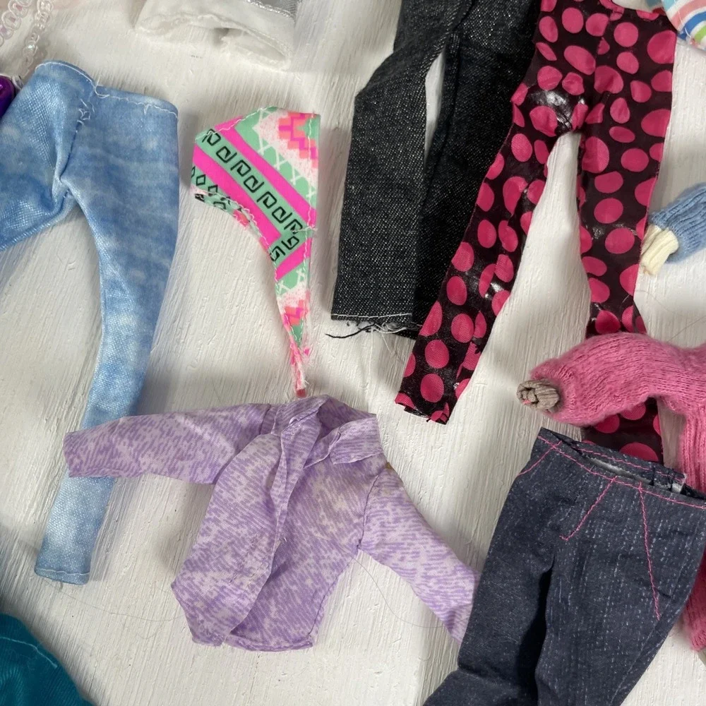 Lots Of Vintage Barbie Doll Clothes 80's Dress Dresses Pants Tops Classic‎ Retro